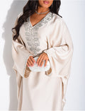 Abaya papillon à cristaux sur le col et les bordures