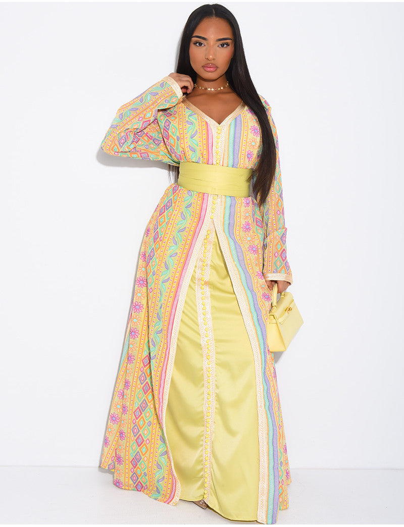 Abaya style caftan brodé à strass
