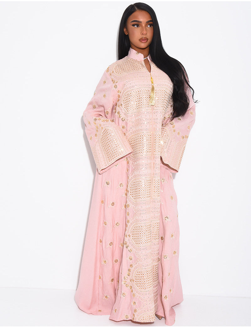 Abaya en cotton à broderies dorées et pompons