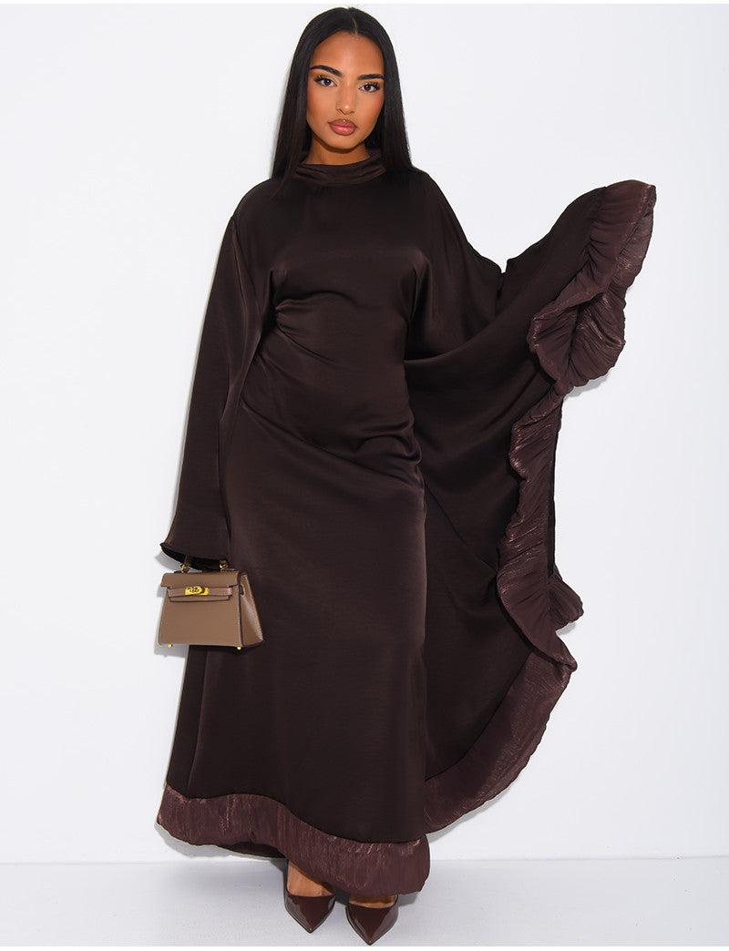 Abaya en satin à empiècements volants sur le côté