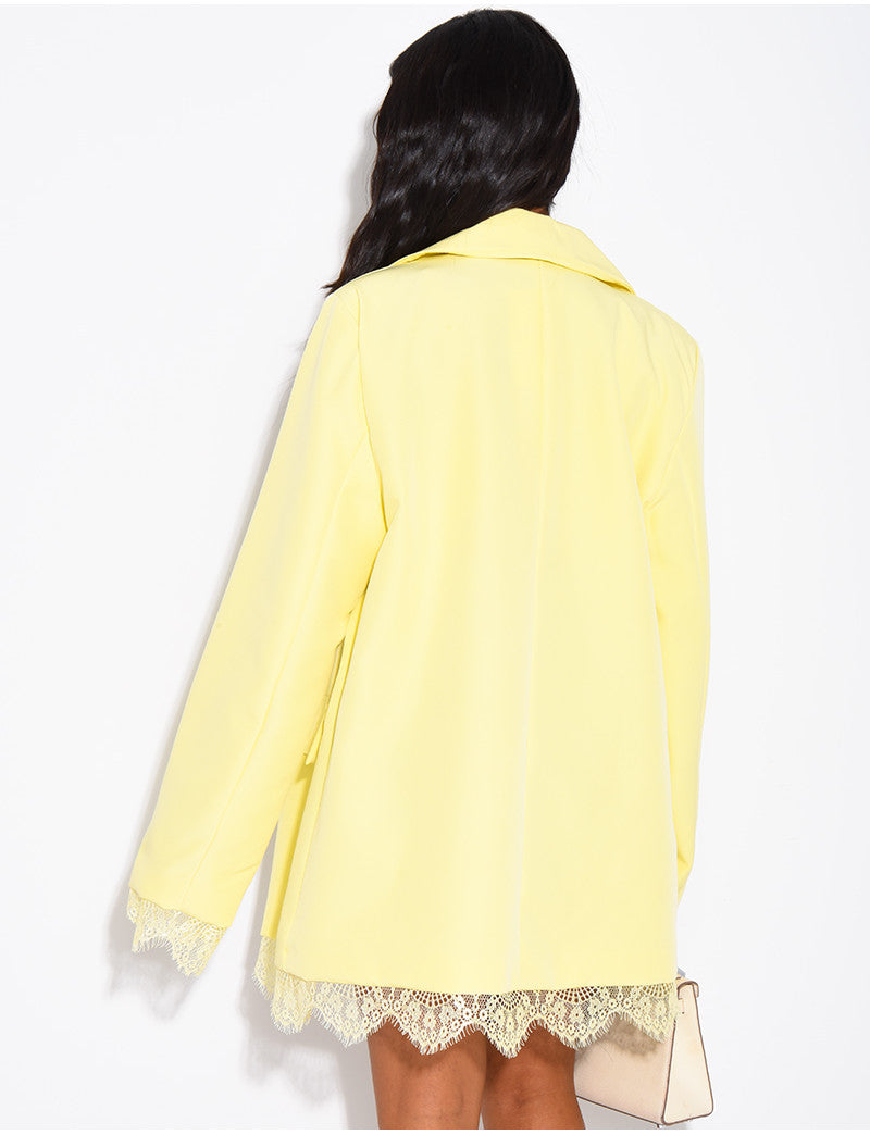 Blazer à bordures dentelle