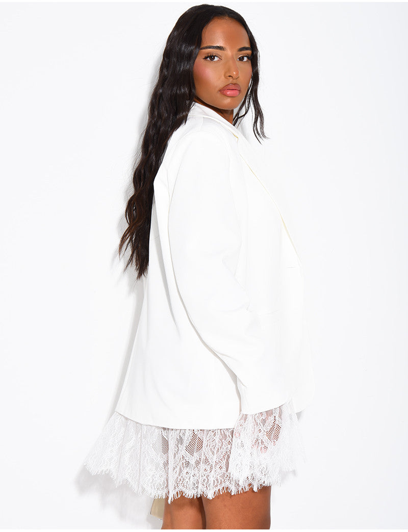Blazer oversize à bordures en dentelle fine