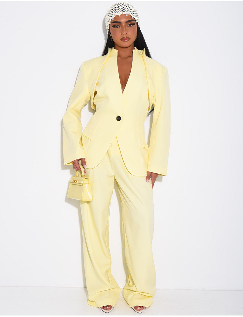 Ensemble 3 pièces bolero, blazer sans manche et pantalon taille haute