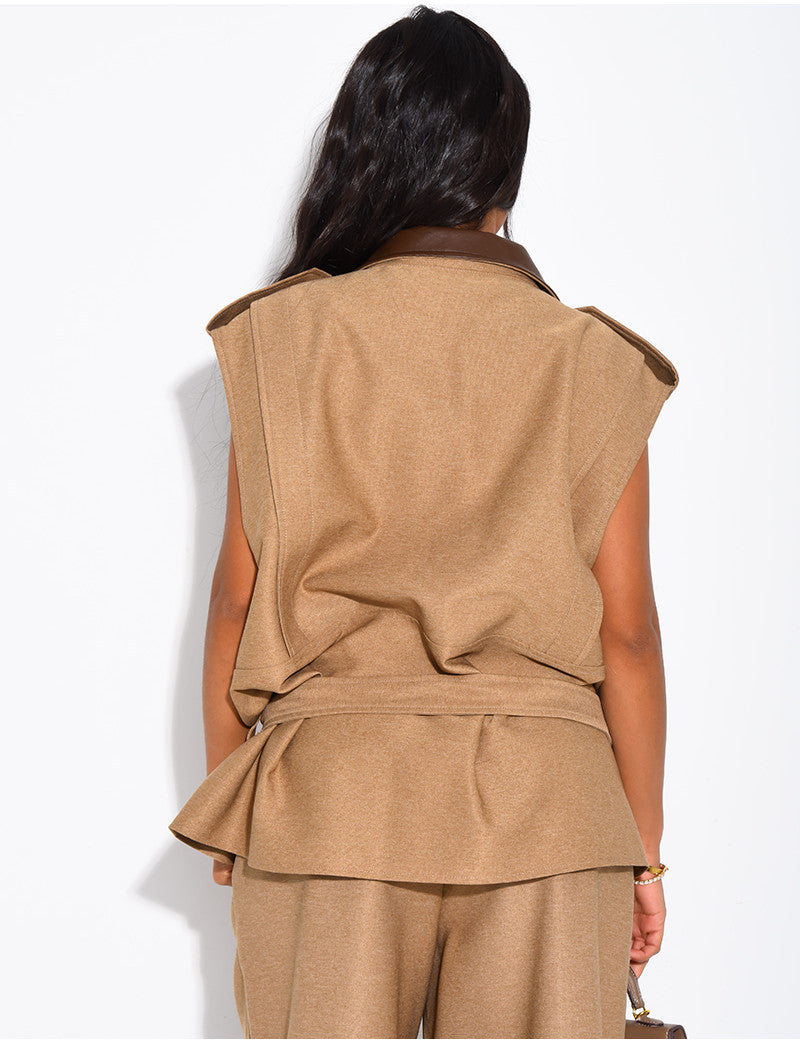 Veste cargo sans manche en tissu texturé