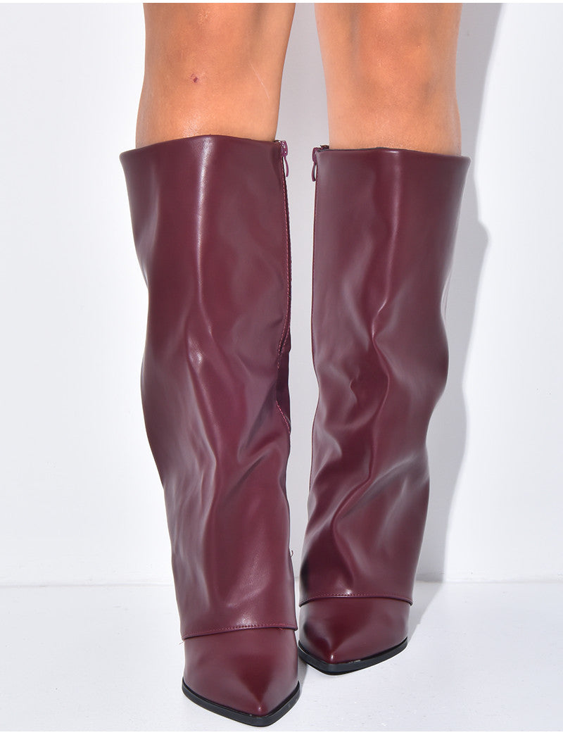 Bottes en similicuir style santiag à talons carré et rabat