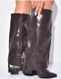 Bottes en similicuir style santiag à talons carré et rabat