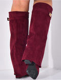 Bottes en suédine à talons carré et rabat