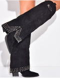 Bottes style santiags en suédine à clous