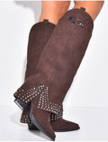 Bottes style santiags en suédine à clous