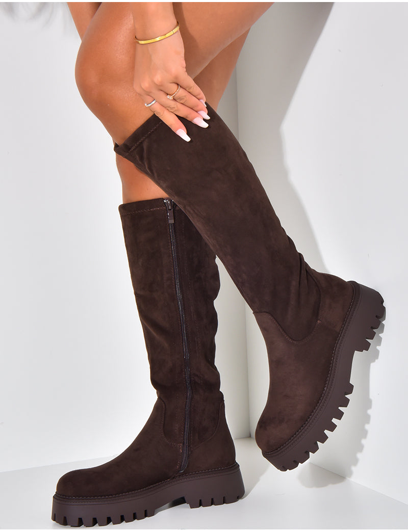 Bottes en suédine à semelles épaisses