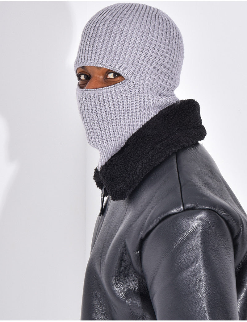 Cagoule ronde en maille