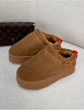 Chaussons compensées en peau de mouton brodées