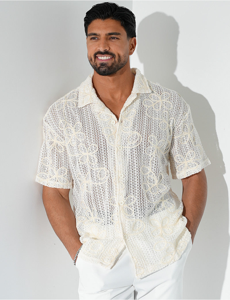 Chemise ajourée brodée