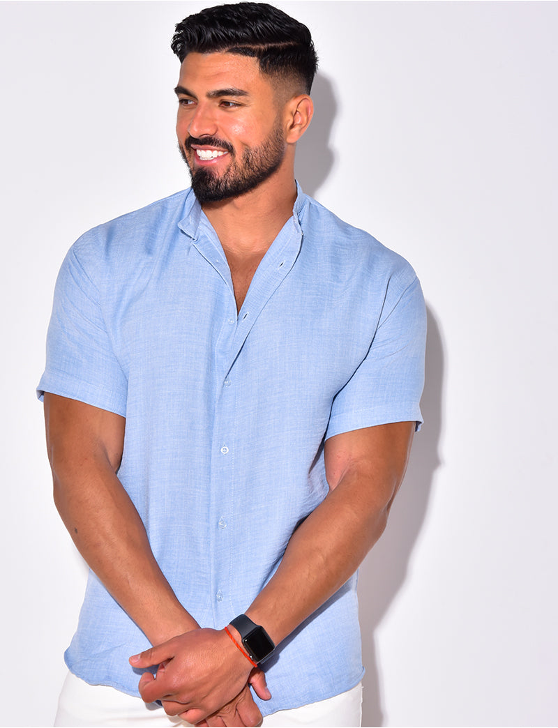 Chemise fine manche courtes à petit col