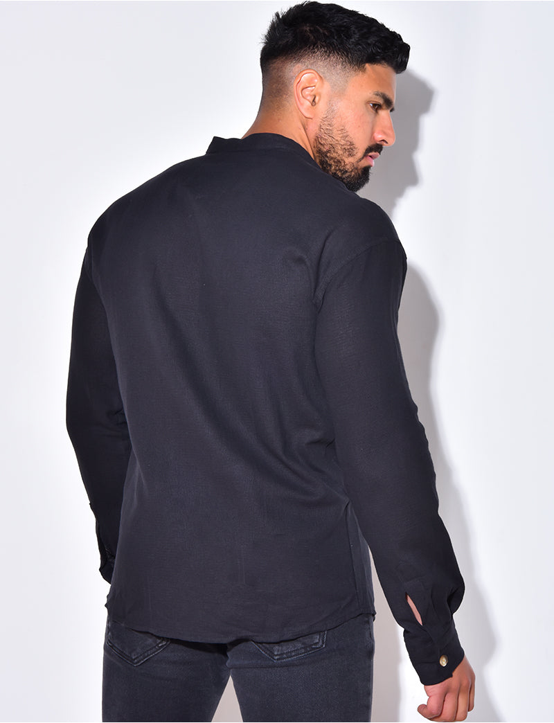 Chemise fine manche longues à petit col