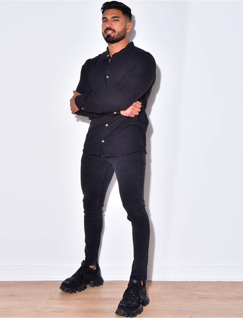 Chemise fine manche longues à petit col