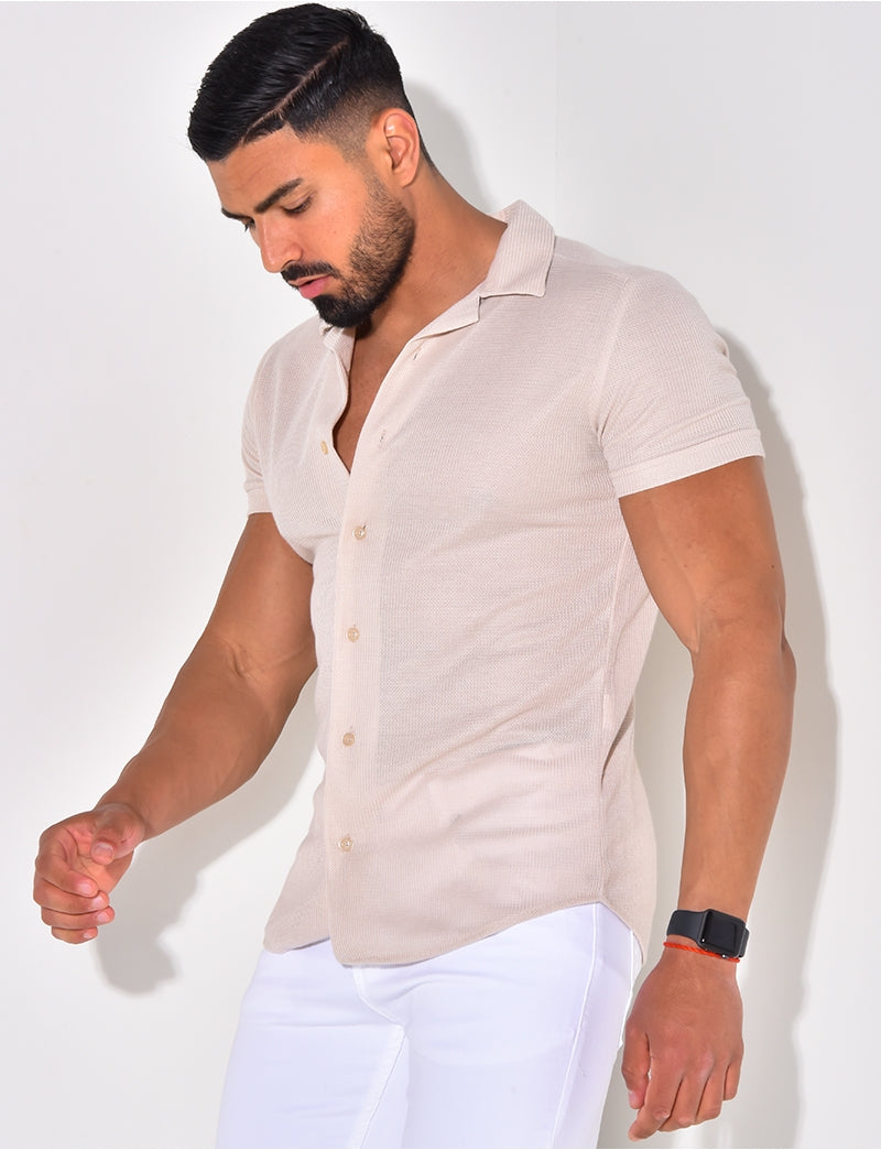Chemise légére à relief