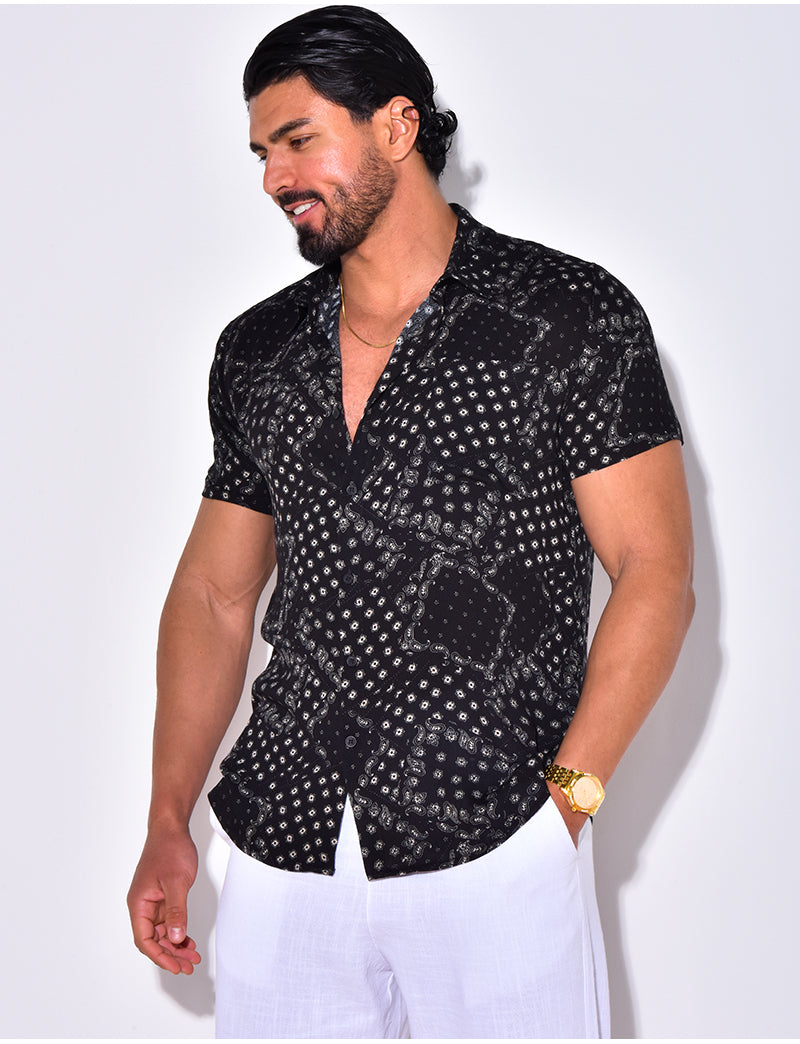 Chemise manche courte à motif bandana avec poche