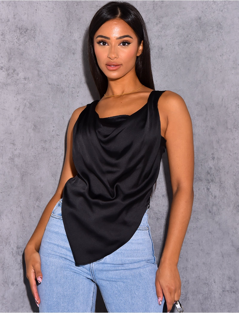Crop-top en satin fluide