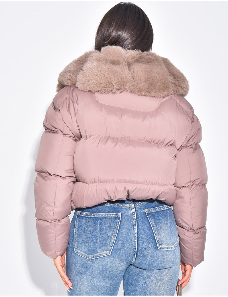 Doudoune courte style bombers matelassé à fourrure