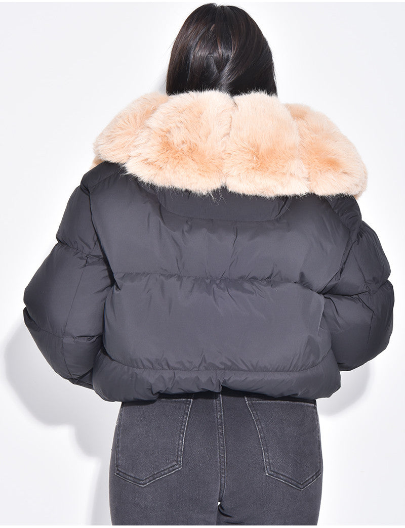 Doudoune courte style bombers matelassé à fourrure