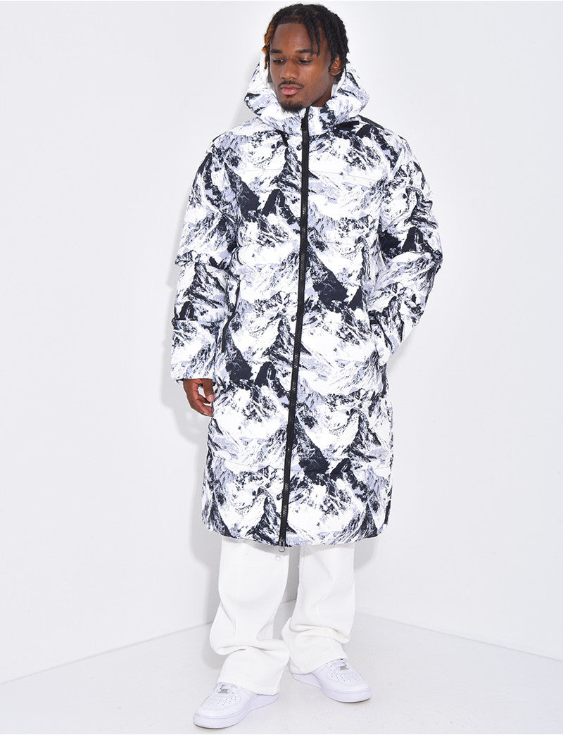 Doudoune longue matelassée à motifs camouflage
