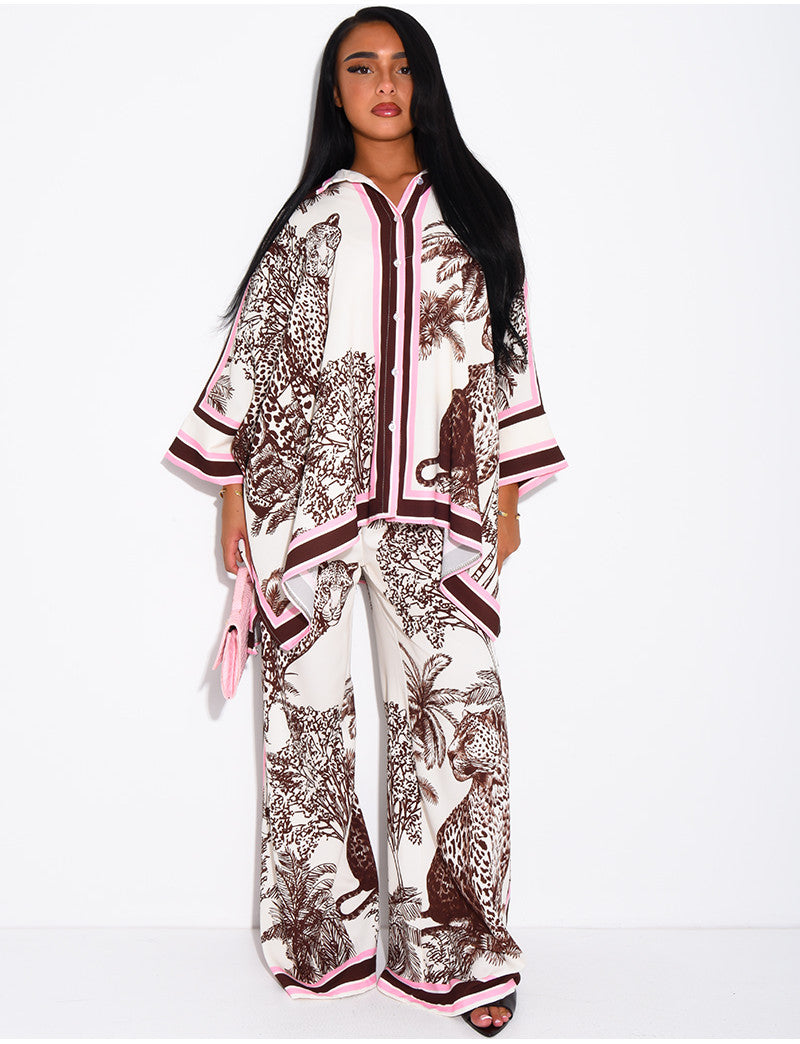 Ensemble chemise et pantalon fluide à motif style foulard