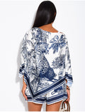 Ensemble top et short en satin à motif style foulard