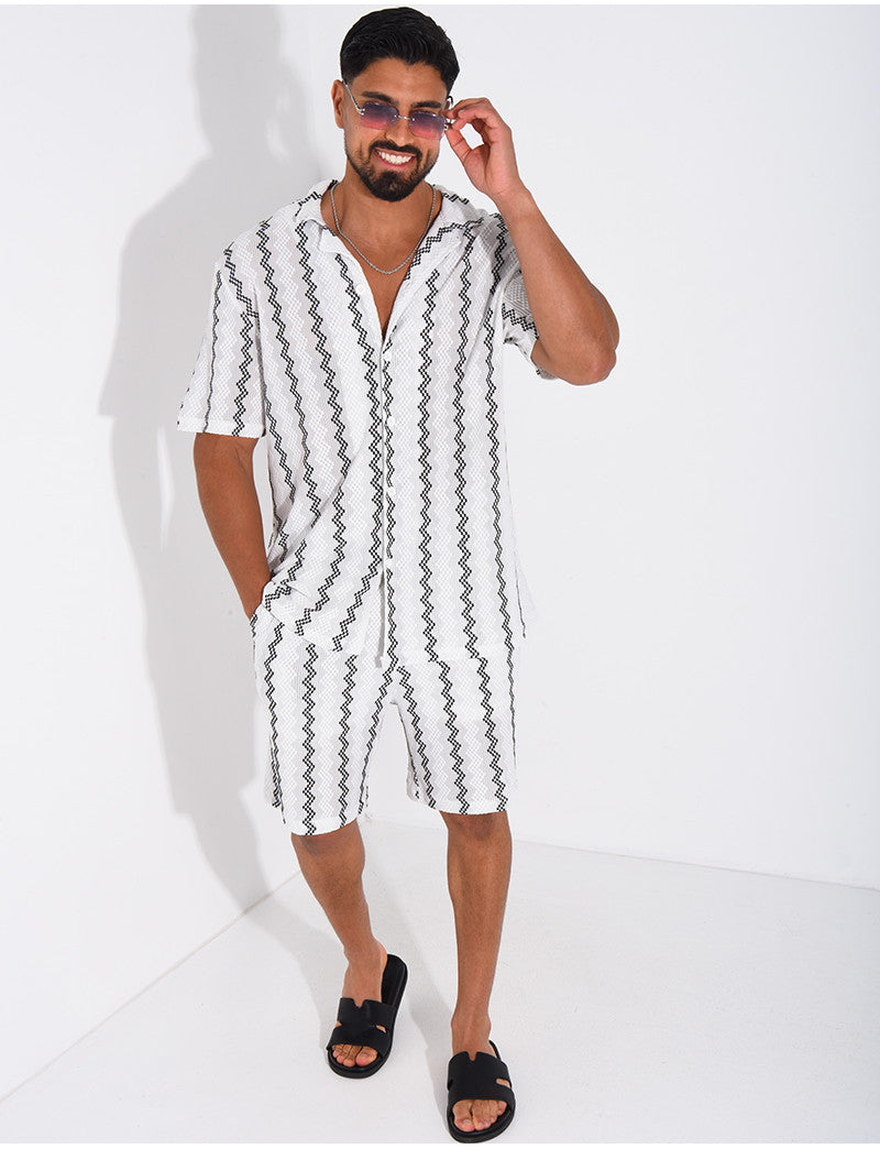 Ensemble ajouré short et chemise à rayures