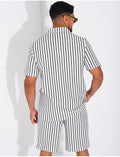 Ensemble ajouré short et chemise à rayures