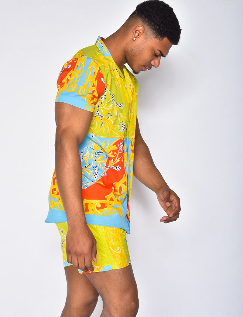 Ensemble chemise et short de bain à motifs baroque