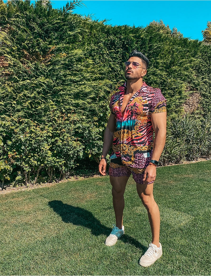 Ensemble chemise et short de bain à motifs baroque