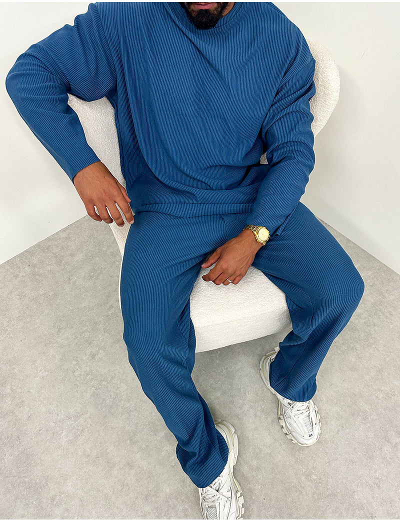 Ensemble plissée pantalon et pull