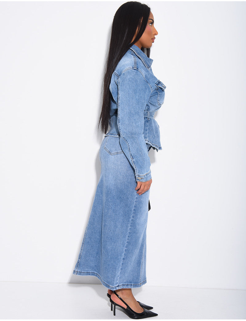 Ensemble en jeans jupe longue et veste à ceinturer