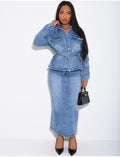 Ensemble en jeans jupe longue et veste à ceinturer