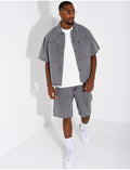 Ensemble en jeans short et chemise