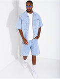 Ensemble en jeans short et chemise