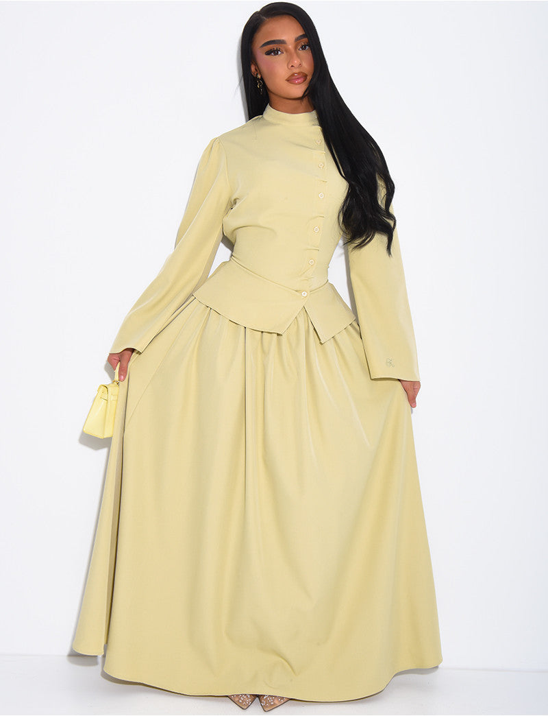 Ensemble jupe longue bouffante et top boutonné à cintrer