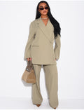 Ensemble premium blazer oversize à fentes et pantalon de tailleur droit