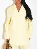 Ensemble premium blazer oversize à fentes et pantalon de tailleur droit