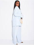 Ensemble premium blazer oversize à fentes et pantalon de tailleur droit