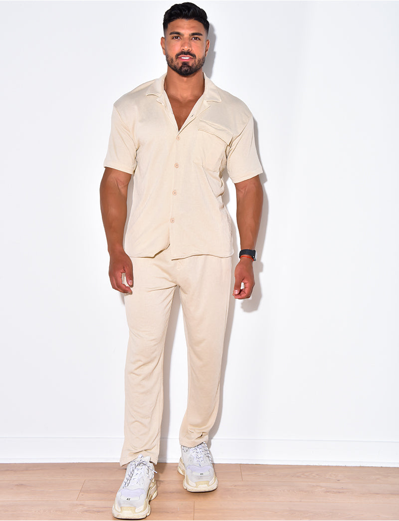 Ensemble pantalon et chemise en relief