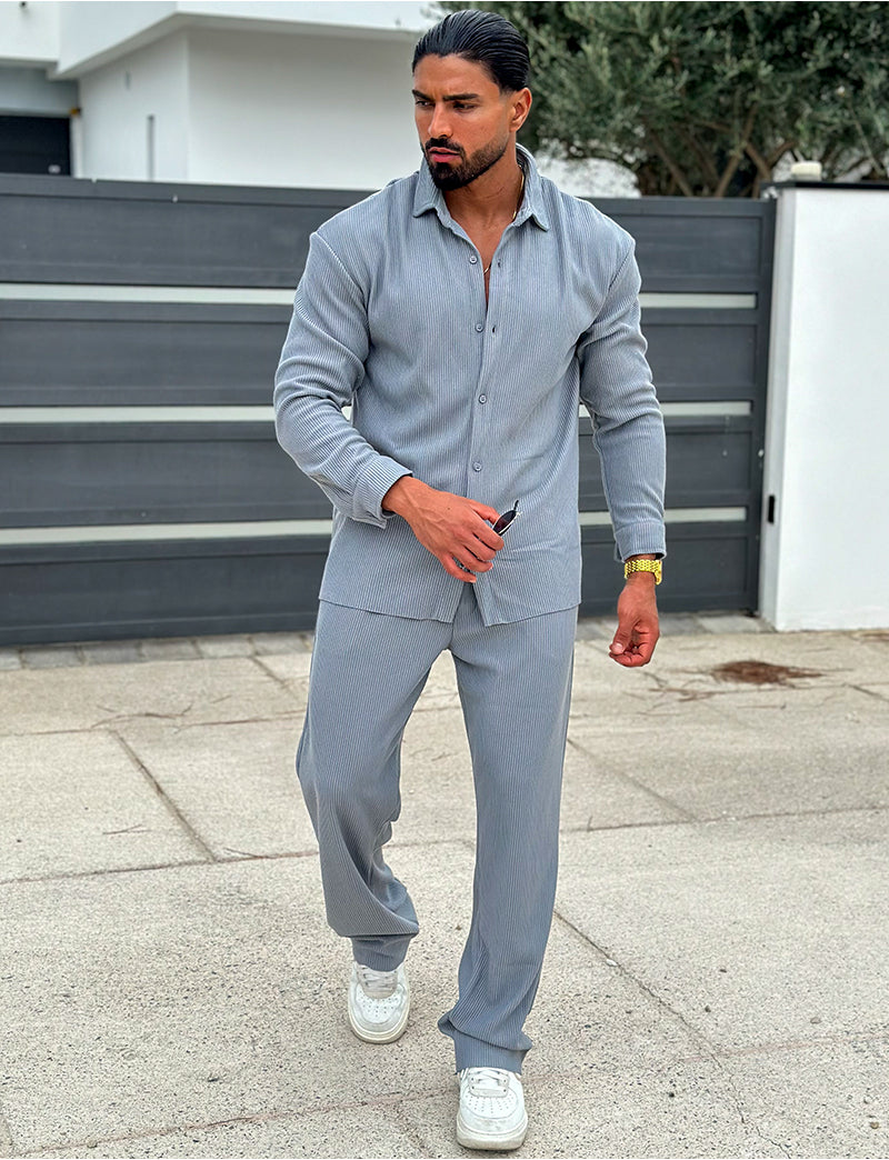 Ensemble pantalon et chemise plissé