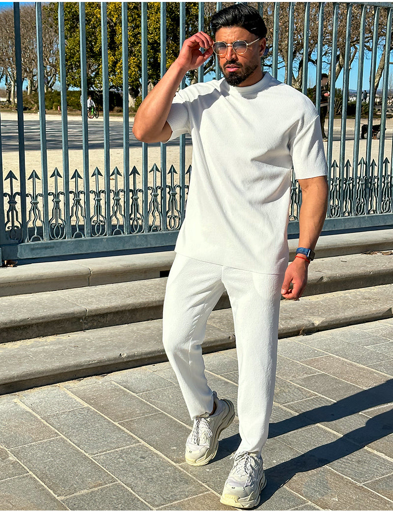 Ensemble t-shirt oversize & pantalon côtelé