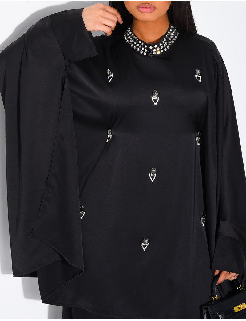 Ensemble pantalon droit et tunique papillon ornée de cristaux
