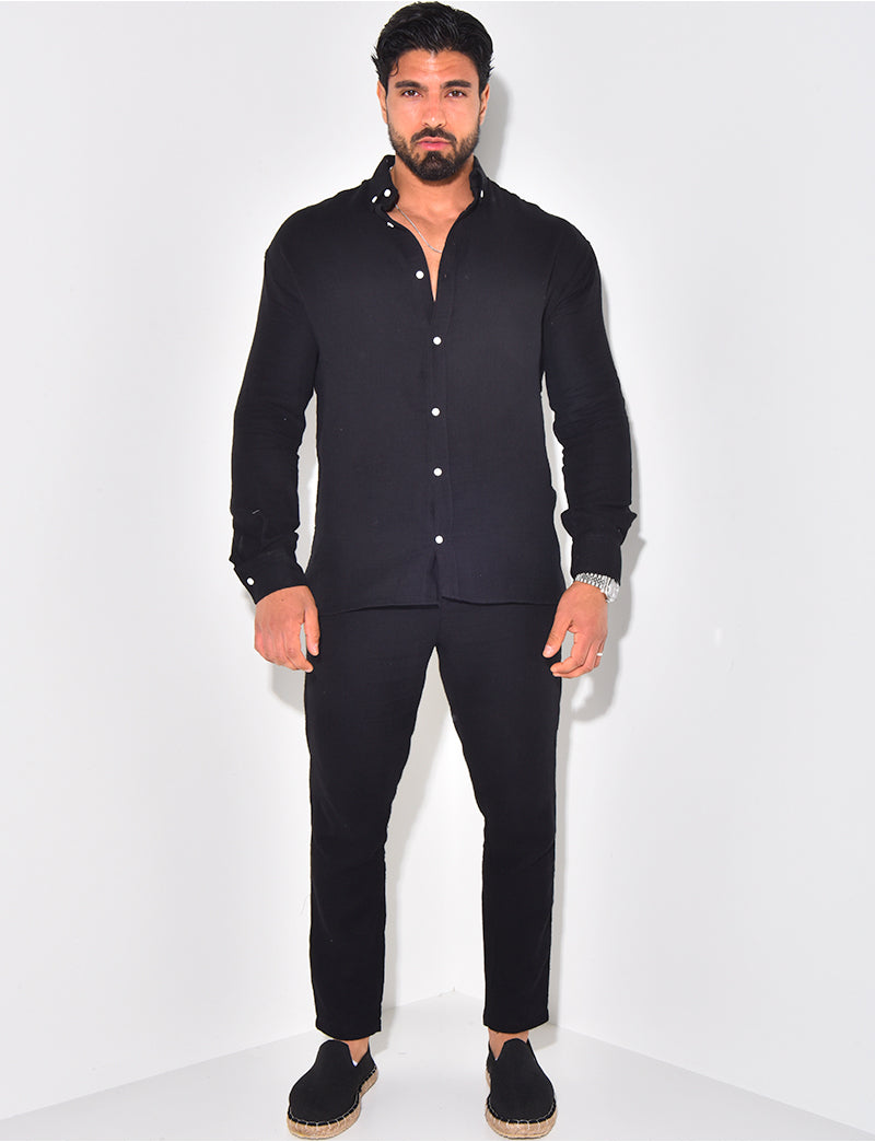 Ensemble pantalon resserré et chemise en coton