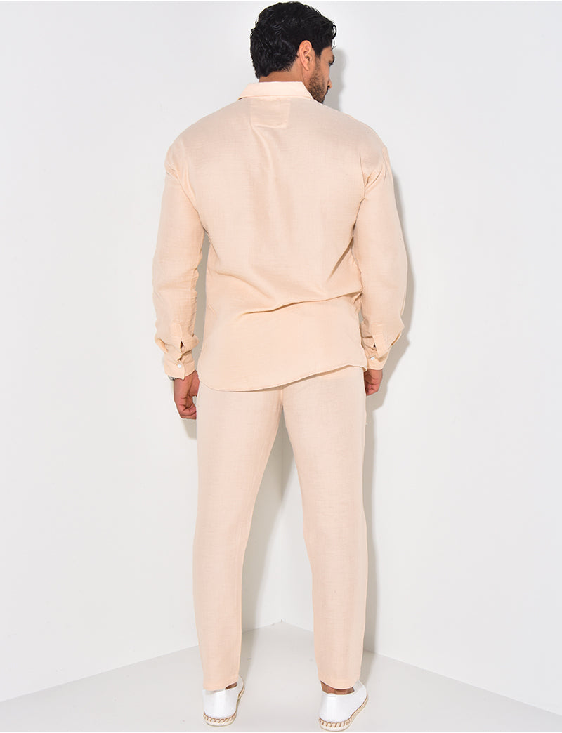 Ensemble pantalon resserré et chemise en coton