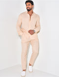 Ensemble pantalon resserré et chemise en coton