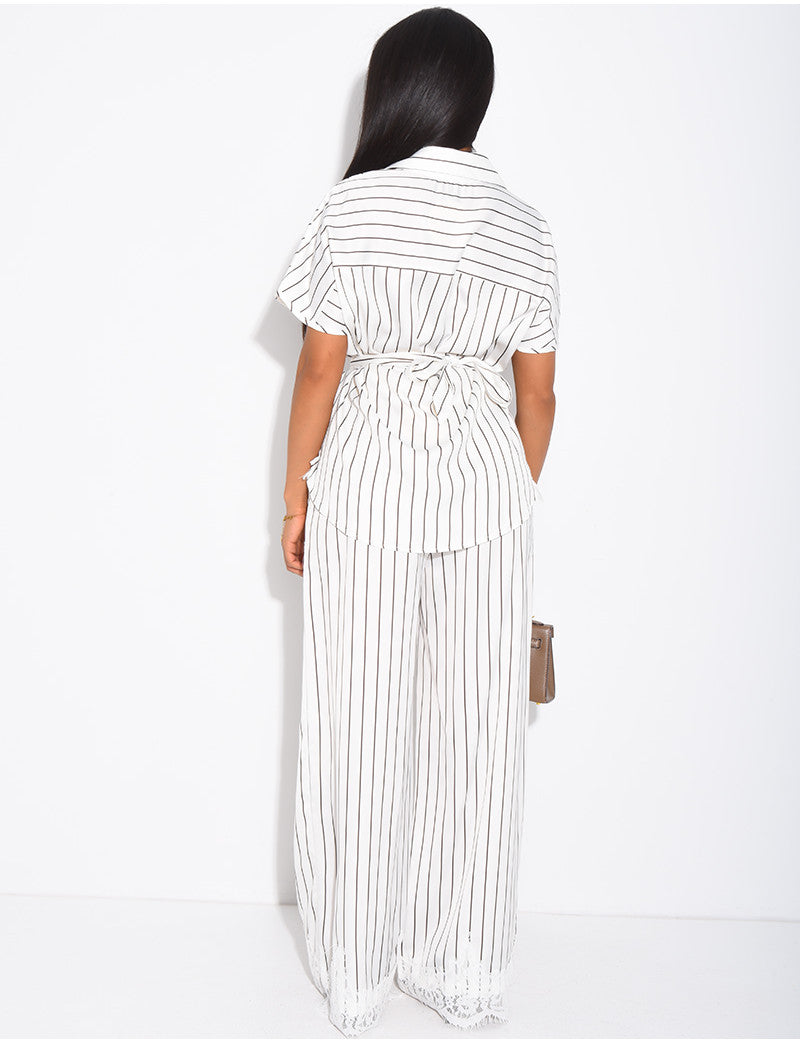 Ensemble en satin rayé pantalon et chemise manches courtes à bordures dentelle