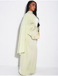 Ensemble robe en satin premium et cape en voile assortie